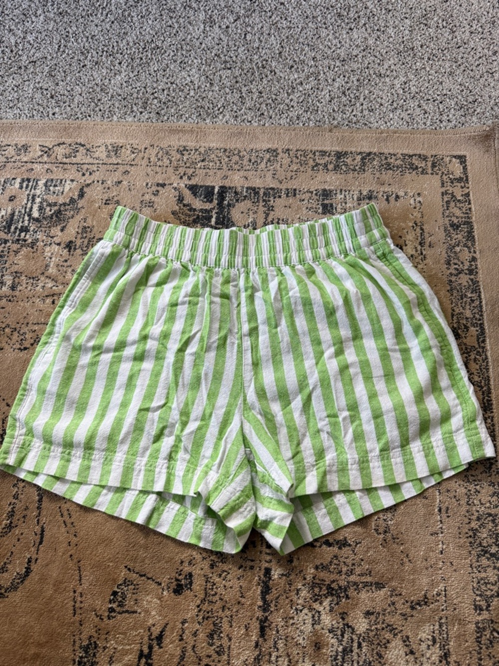 Old Navy Green and White Striped High-Waist Women’s Shorts